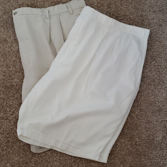 Roundtree & Yorke / Cuccini Other - Two Pair of Men's Dress Shorts